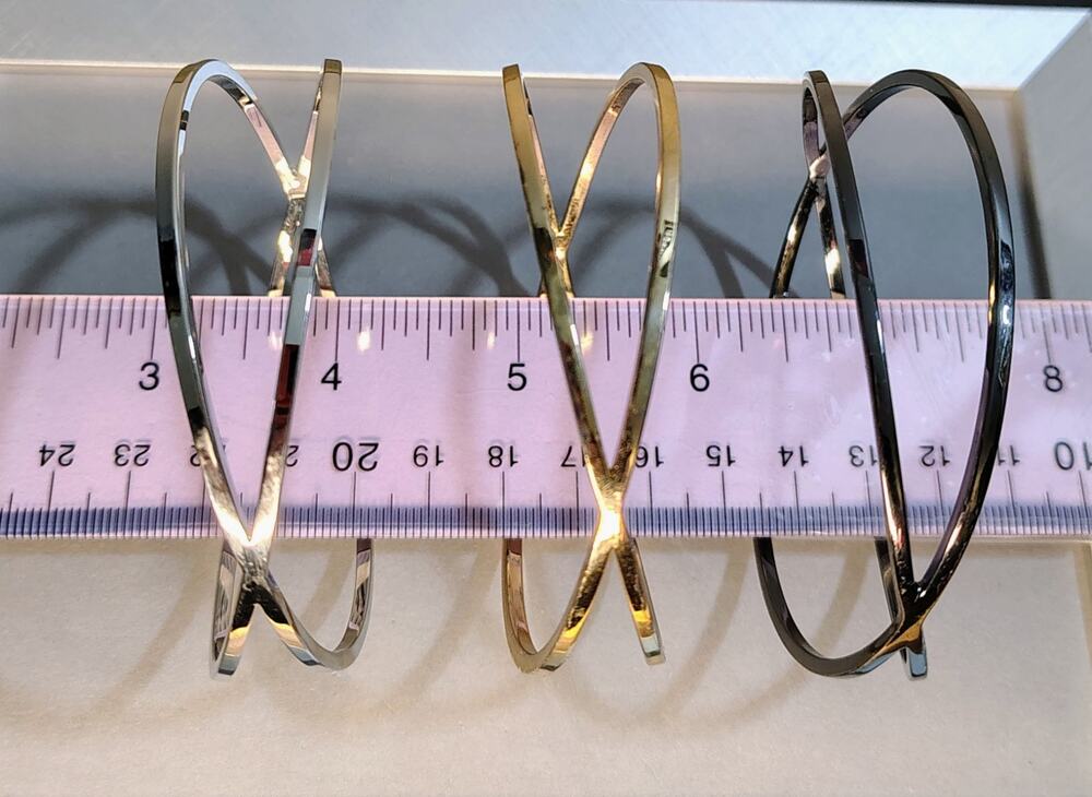 BEAUTIFUL PREMIER DESIGNS TRI-COLOR BANGLE SET - GOLD-SILVER-HEMATITE PLATED